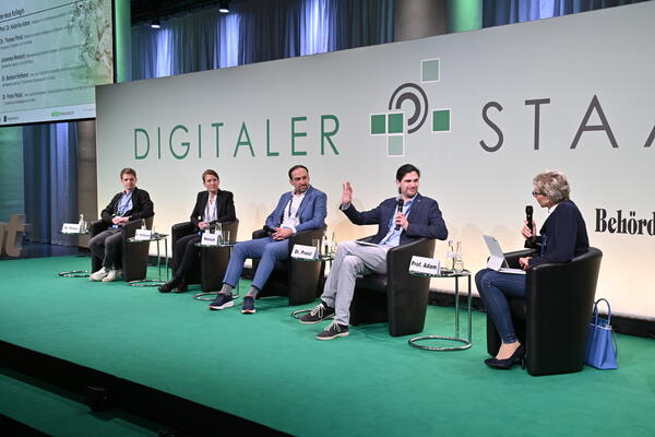 Bild vergrößern: Impressionen Digitaler Staat 2024