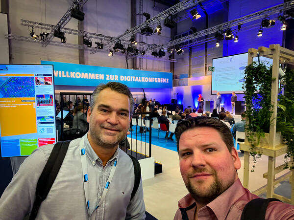 Ein Selfie von der SmartCountry Convention in Berlin
